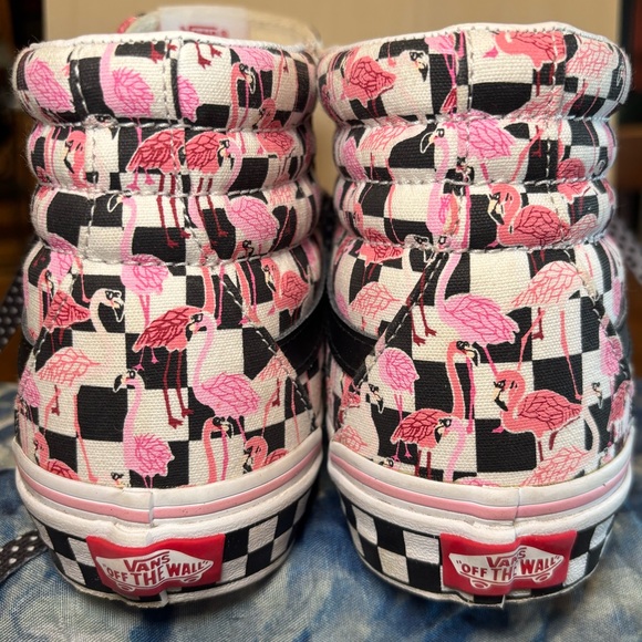 Vans skateboard shoes with checkerboard and flamingo 🦩 size men 5.5   women 7 - Picture 3 of 10